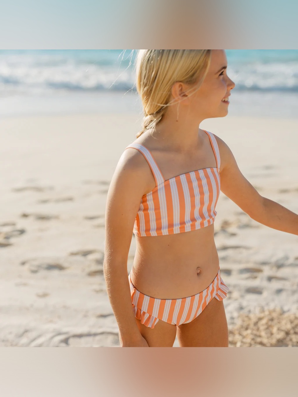 Minnow Girls Swizzle Stripe Bandeau
Bikini- Size 9/10